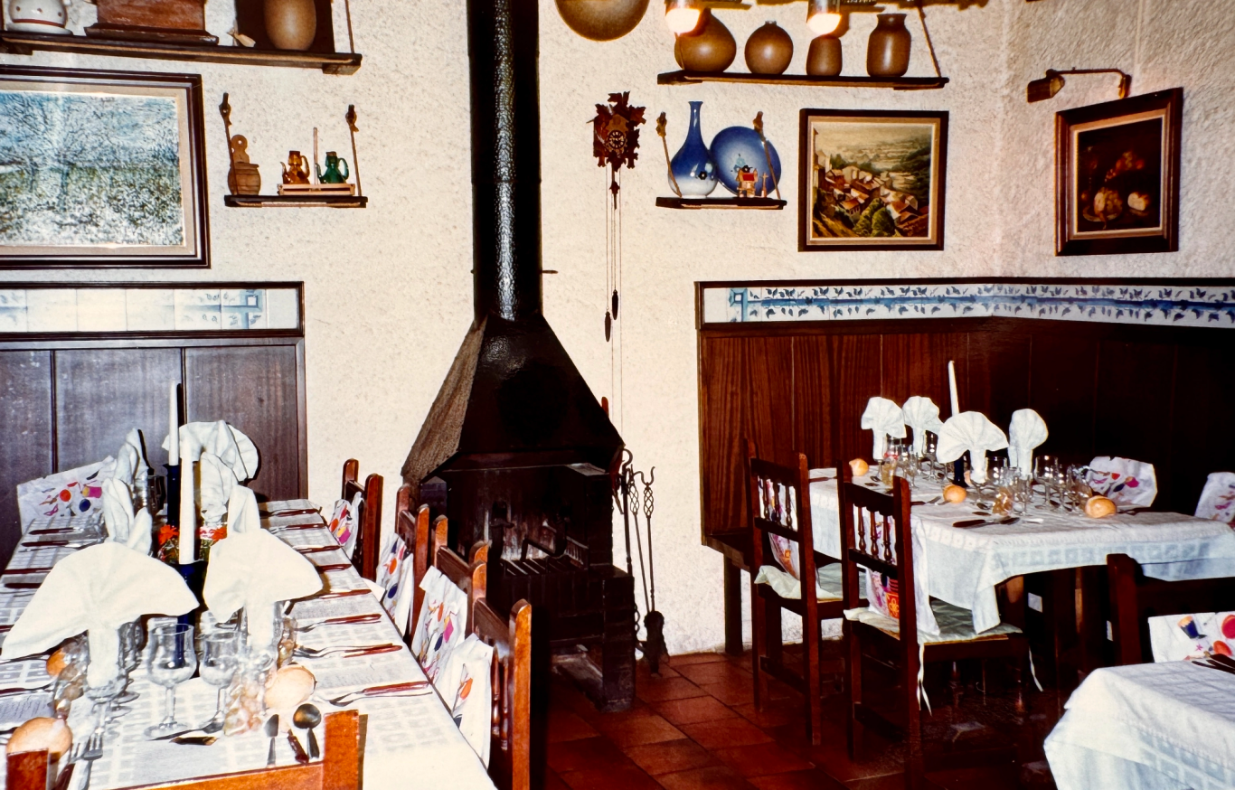salo-petit-historia-can-martinet-abrera